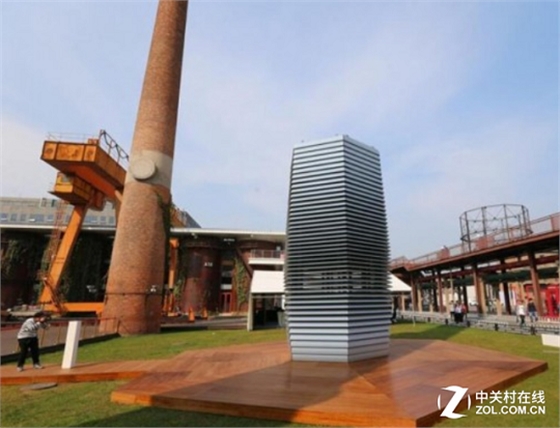 飛船大的空氣凈化器主要是室外，而室內(nèi)空氣凈化器就是高潔雅空氣凈化器，主要室內(nèi)空氣凈化甲醛、苯、油煙霧霾。