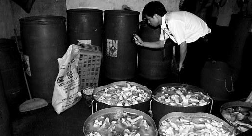 高潔雅甲醛檢測(cè)公司提醒你，甲醛超標(biāo)已蔓延至食品，生活中更要注意做好甲醛治理。