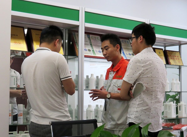 除甲醛加盟實地考察才能了解一家除甲醛公司到底怎樣，高潔雅接收各種考驗，加盟你值得擁有。